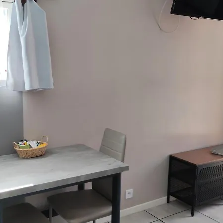 Studio Avec Terrasse 